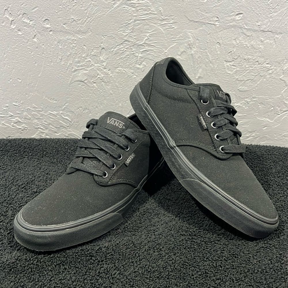 🔥🔥‎ VANS ATWOOD BLACK/BLACK CANVAS Low Sneaker Men Sz 9.5 - PERFECT Worn Once